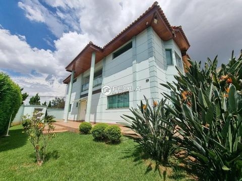 Casa à venda em Americana, Parque Residencial Nardini, com 3 suítes, com 486 m²